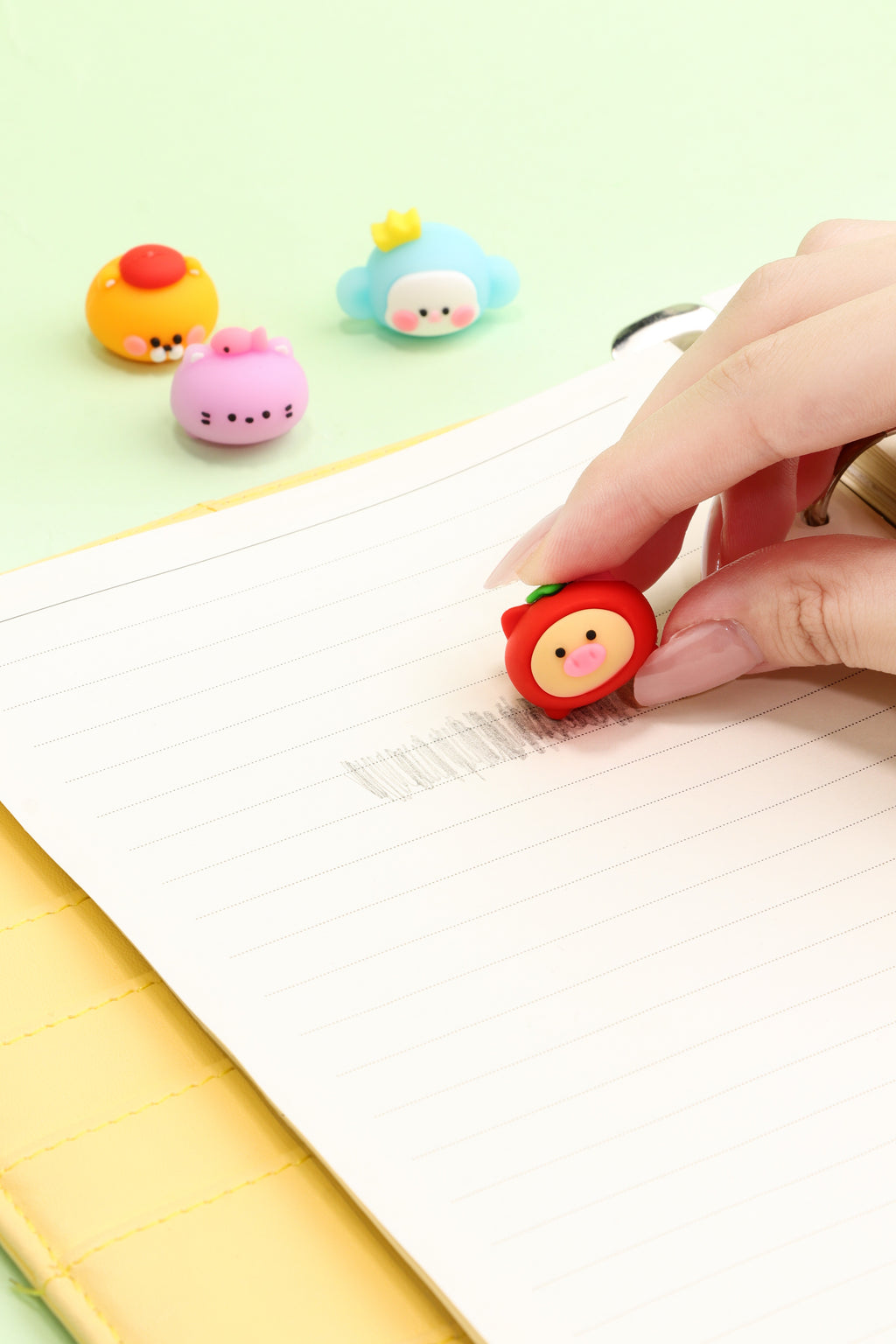 Zoo Barrel Eraser